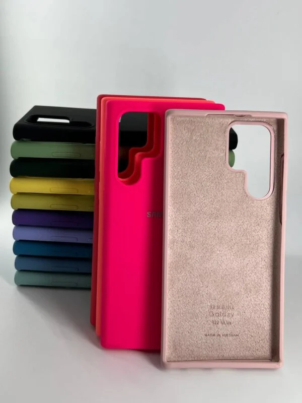 بک کاور سیلیکونی سامسونگ s22ultra